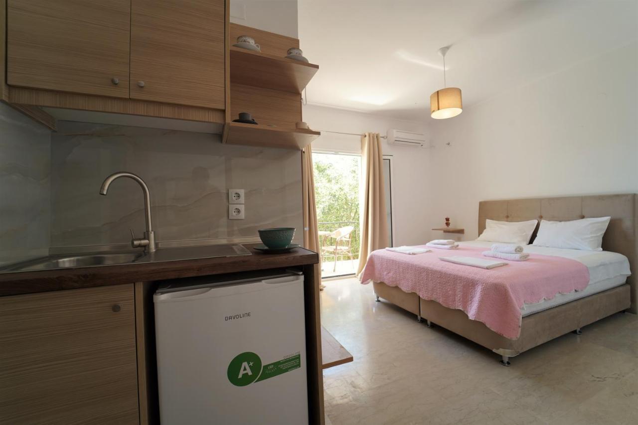 Meltemi Appartement Parga Buitenkant foto