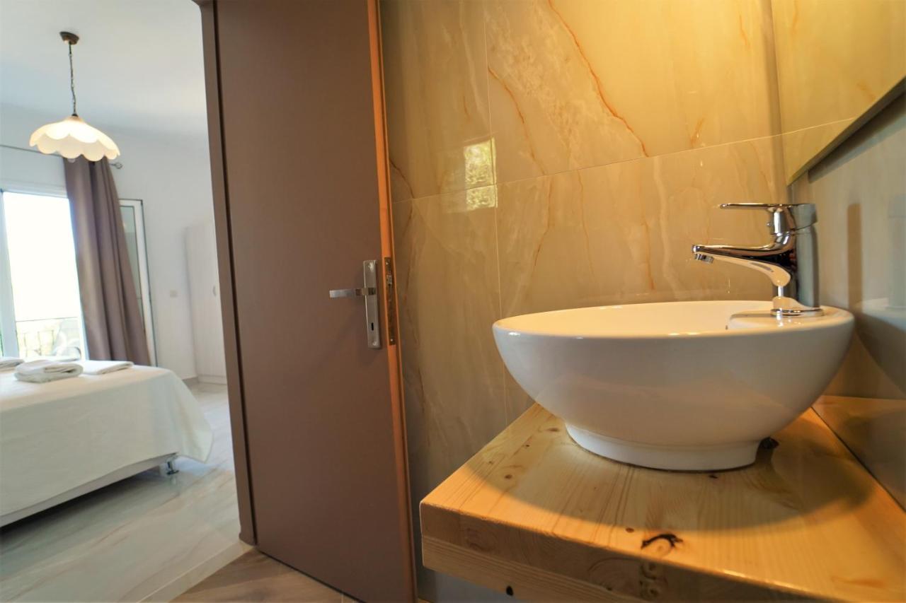 Meltemi Appartement Parga Buitenkant foto